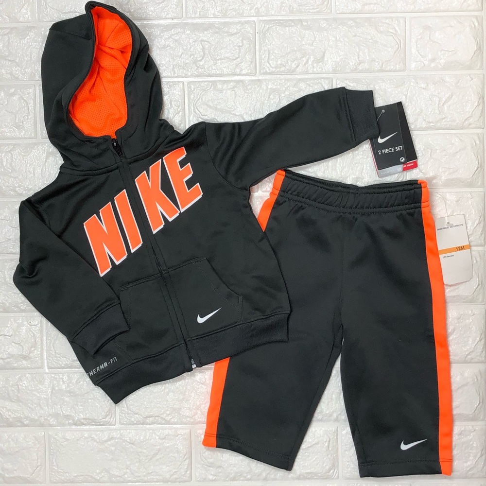 NIKE Toddler Sweatsuit